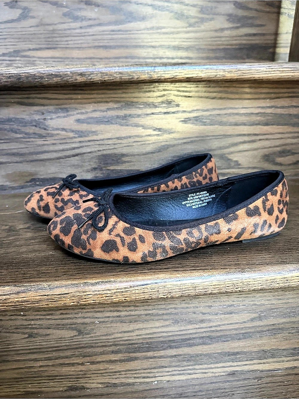 French Connection "Diana" Leopard Print Vegan Suede Ballet Flats - Size US 9 - Picture 2 of 9
